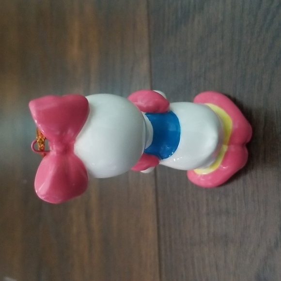 Vintage pair of Donald and Daisy Duck Christmas ornaments - Picture 3 of 10